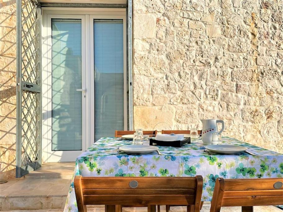 Вилла Oasi Del Trullo Остуни Экстерьер фото